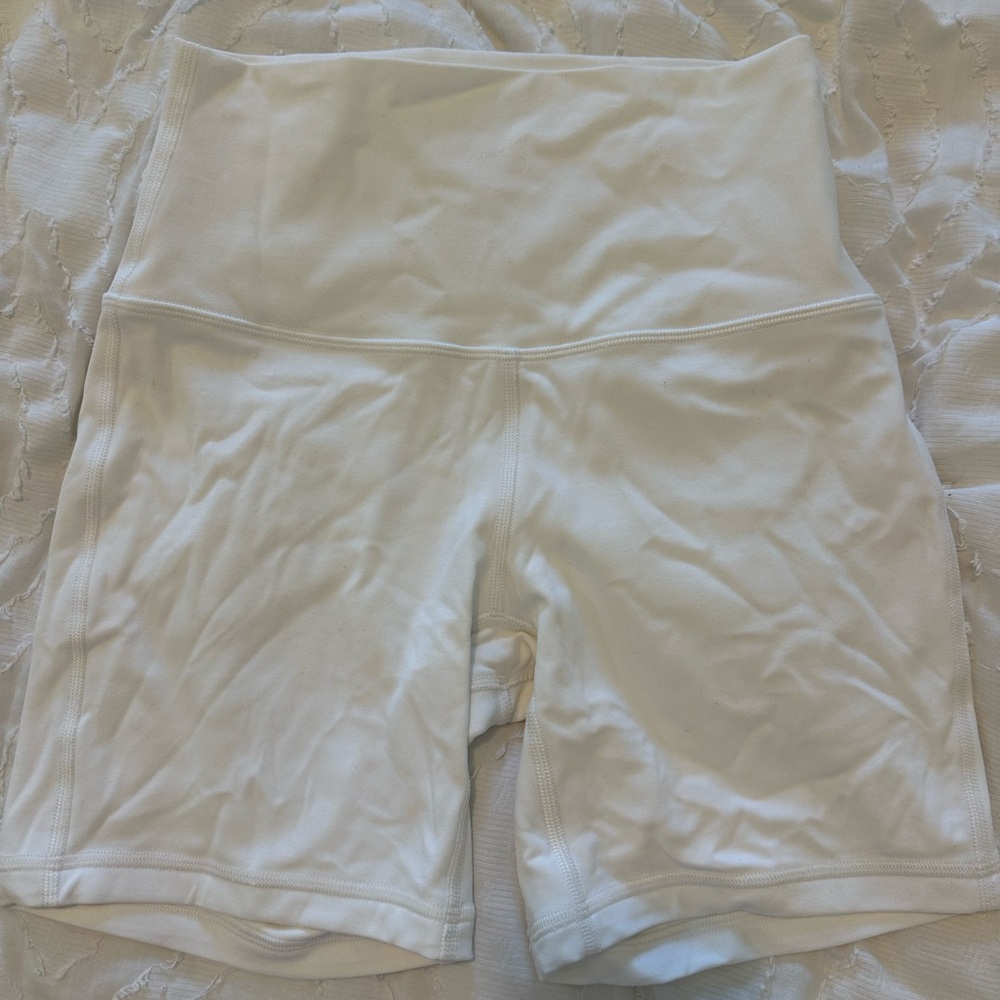 Lululemon align high rise biker shorts size 4